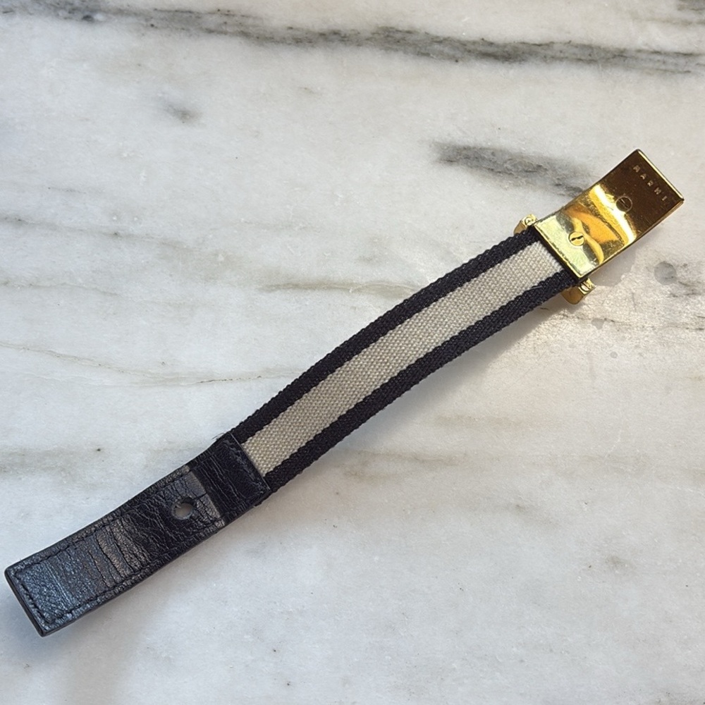Marni bracelet, fabric with leather and metal hardware/closure, small. - Picture 5 of 16